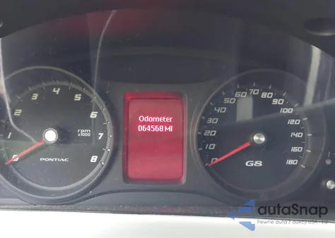 2008 Pontiac G8 z USA, uszkodzony, nr VIN 6G2ER57758L144821